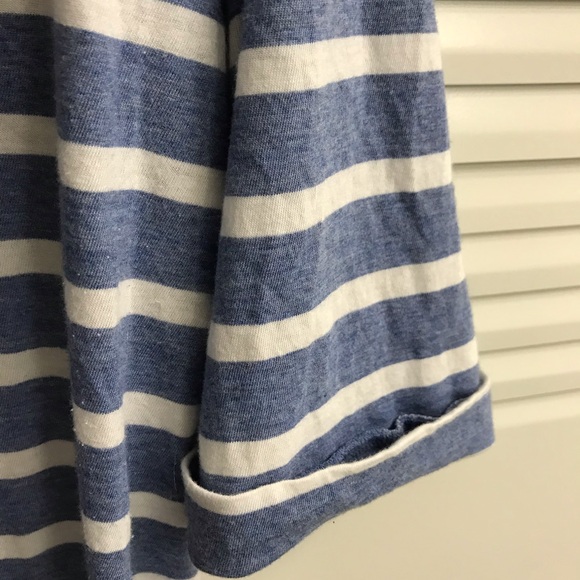 Ann Taylor women!s three quarter cuffed sleeved striped top. - Picture 2 of 4